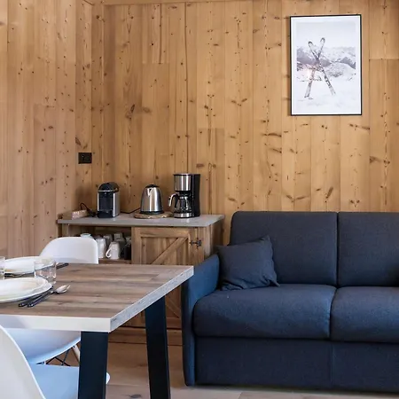 Moderne A - 4 Pers, 1 + Cabine, Balcon Sud, Aux Pieds - Fr-1-637-74